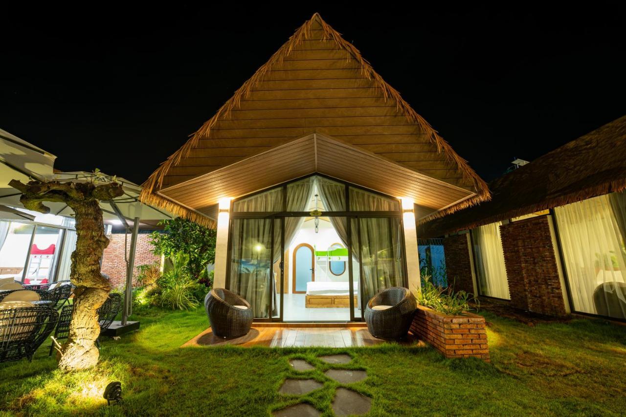 Apple House & Coffee Hotel Ba Rịa Værelse billede