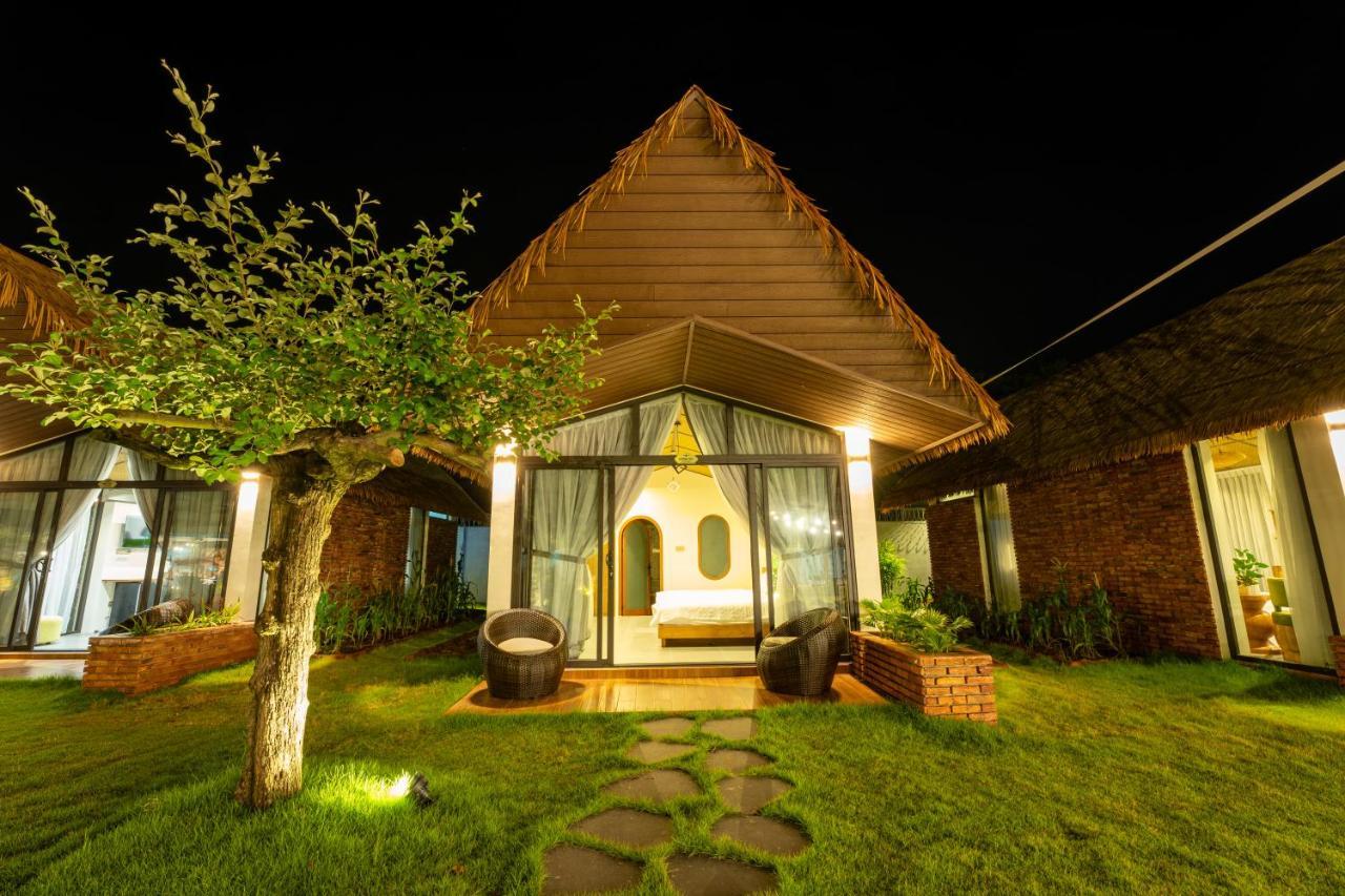 Apple House & Coffee Hotel Ba Rịa Eksteriør billede