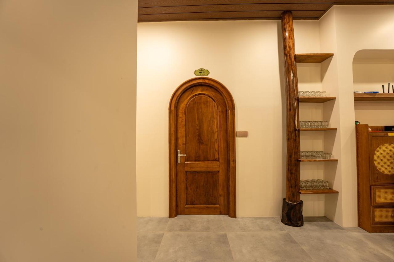 Apple House & Coffee Hotel Ba Rịa Eksteriør billede