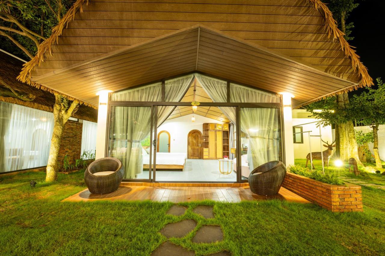 Apple House & Coffee Hotel Ba Rịa Eksteriør billede