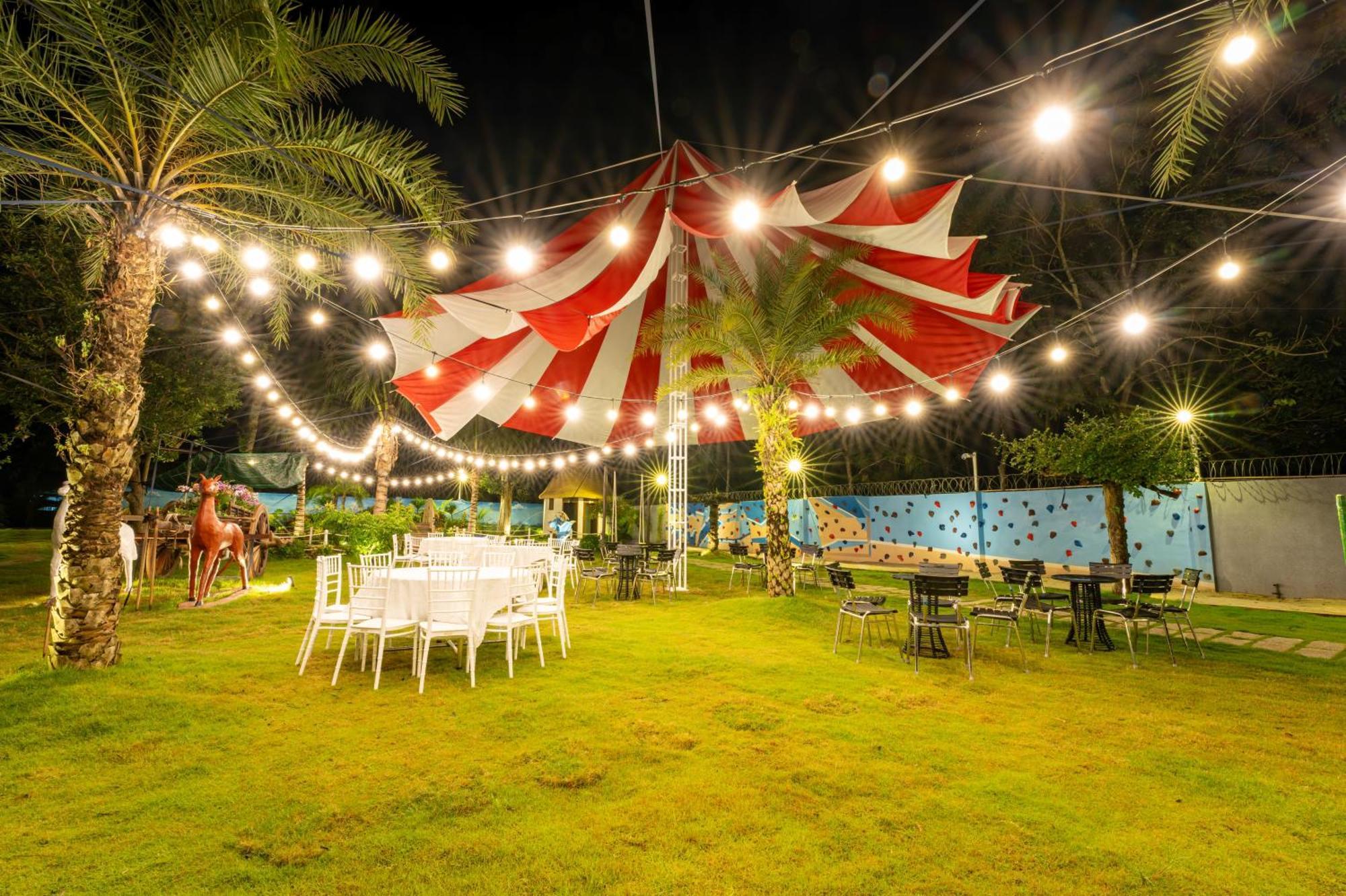 Apple House & Coffee Hotel Ba Rịa Eksteriør billede