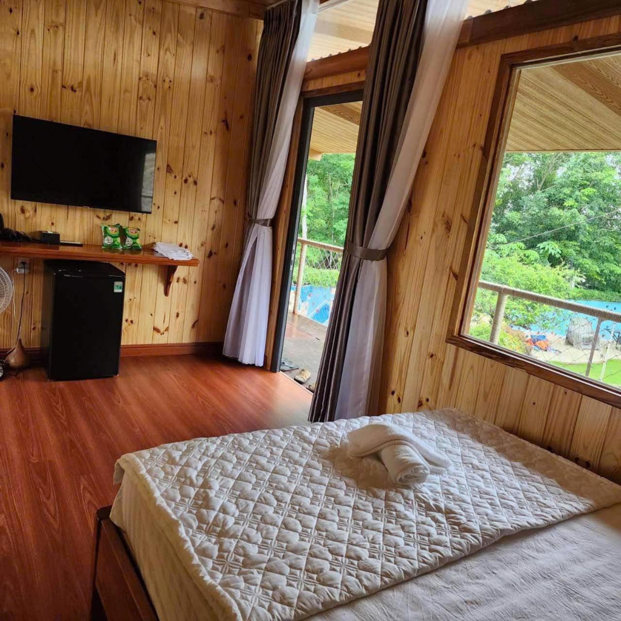 Apple House & Coffee Hotel Ba Rịa Eksteriør billede